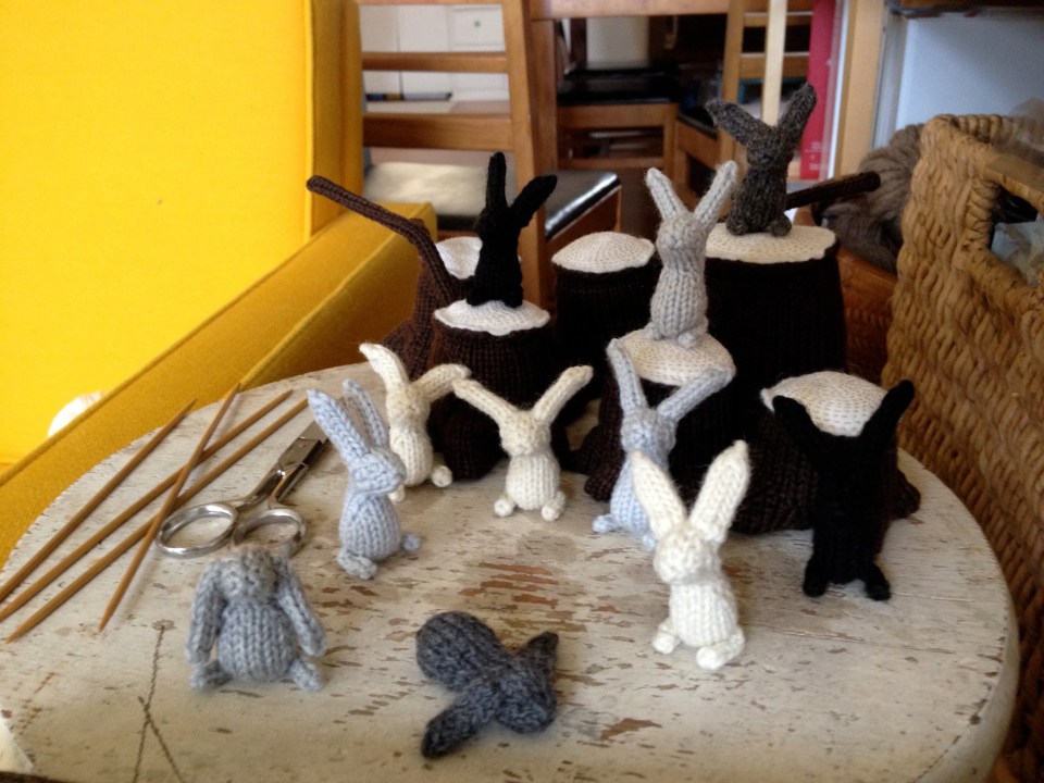 Knit bunnies